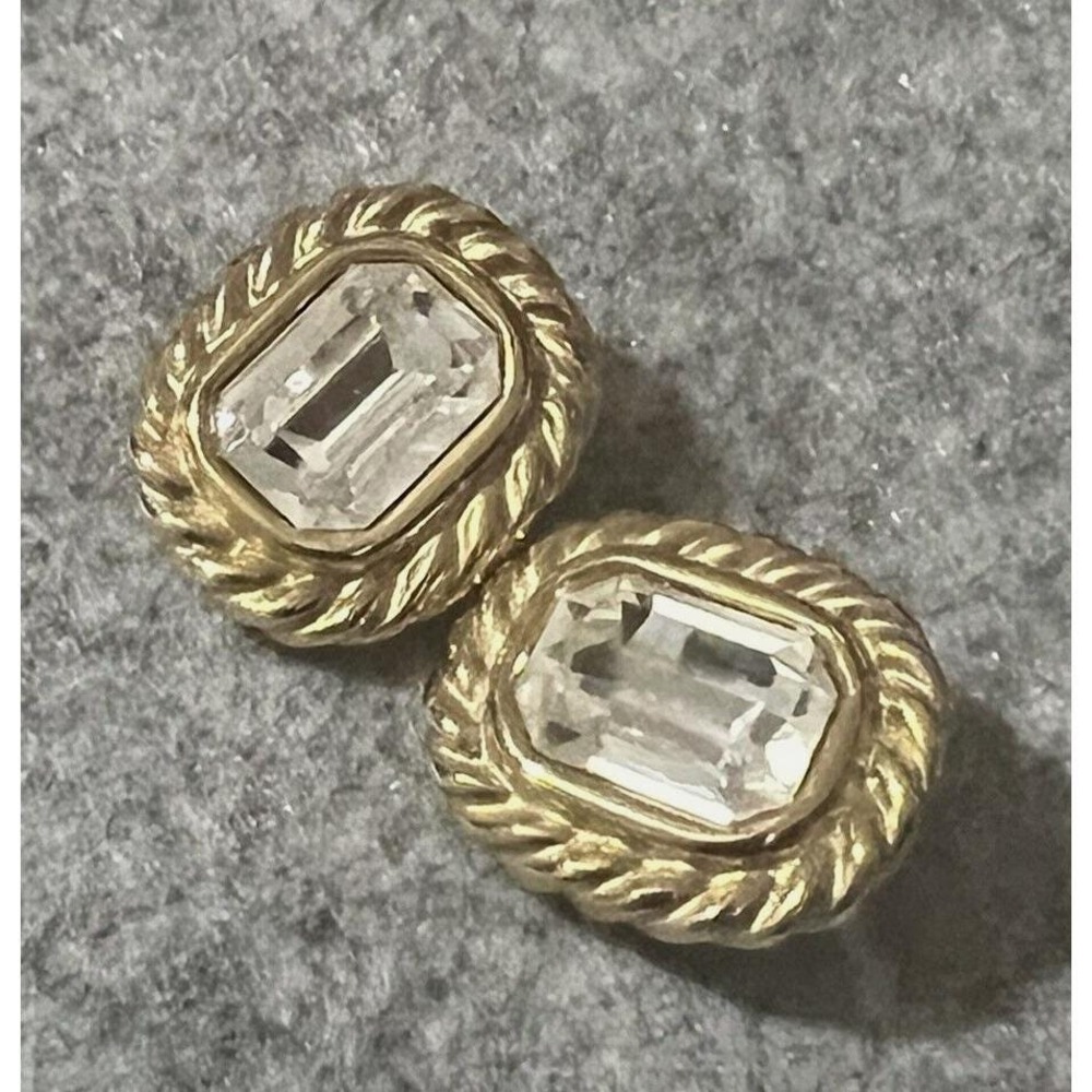 Vintage Richelieu Clip On Earrings rhinestone/crystal fashion